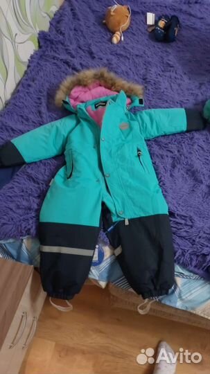 Продаю зимний комбинезон для девочки
