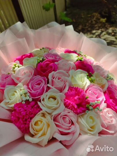 Букеты из мыльных роз