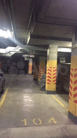 Машиноместо, 15 м²