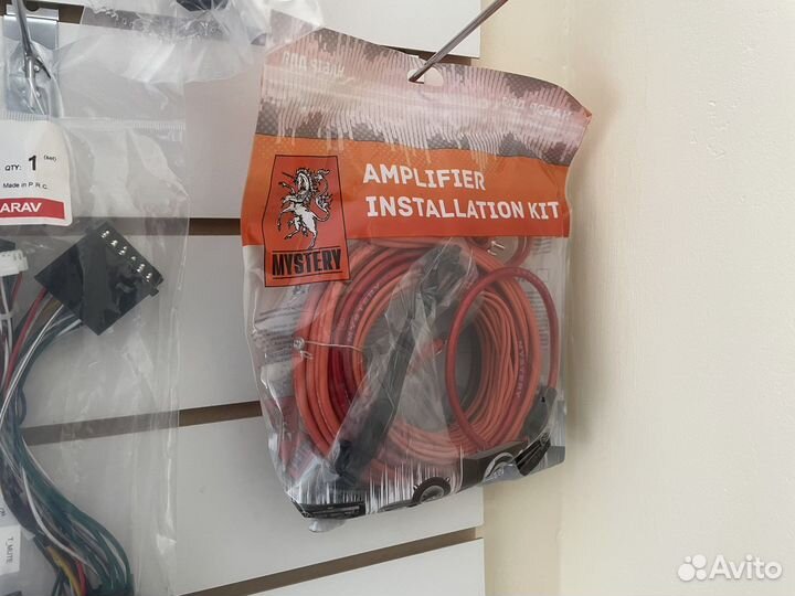 Набор проводов для подключения сабвуфера/усилителя