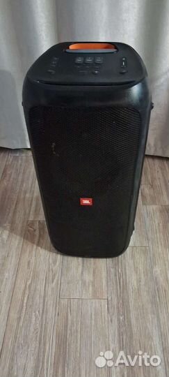 Колонкка jbl partybox 310