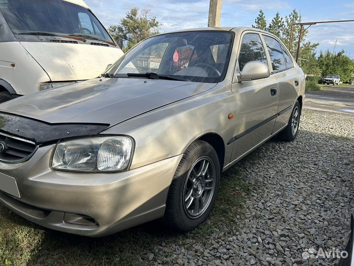 Hyundai Accent, 2005