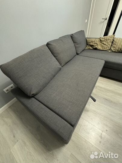 Угловой диван бу