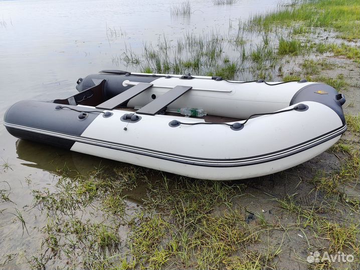 Надувная лодка пвх под мотор бу Ривьера 340 ск