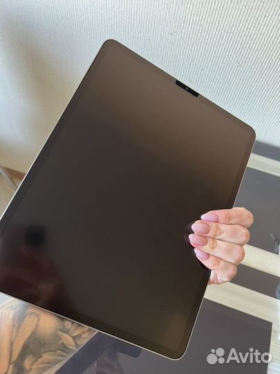 iPad PRO M2 (2022) 12.9 256 gb Wi-Fi+Cell. + аксс