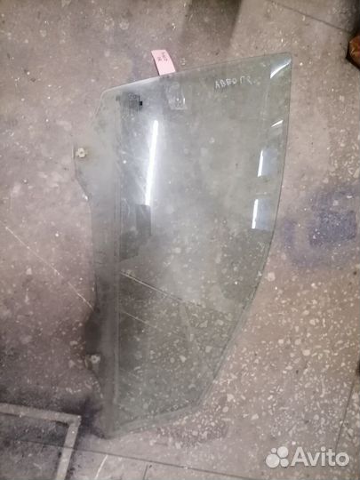 Стекло двери передней правой aveo т250