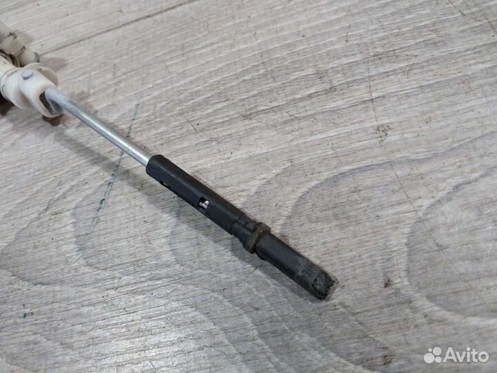 Замок лючка бензобака Volkswagen Passat B5