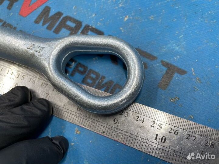 Петля буксировочная Mercedes-Benz C-Class WDD205