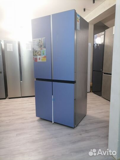 Холодильник многодверный стекло фасад голубой