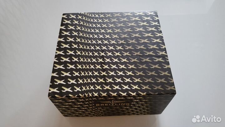 Часы Breitling Navitimer B01