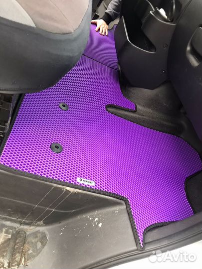 Автомобильные коврики на Renault Master