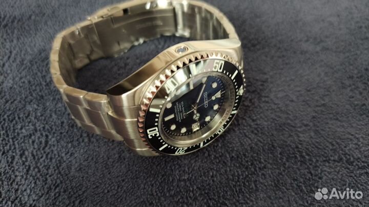 Часы Seiko DeepSea 50bar