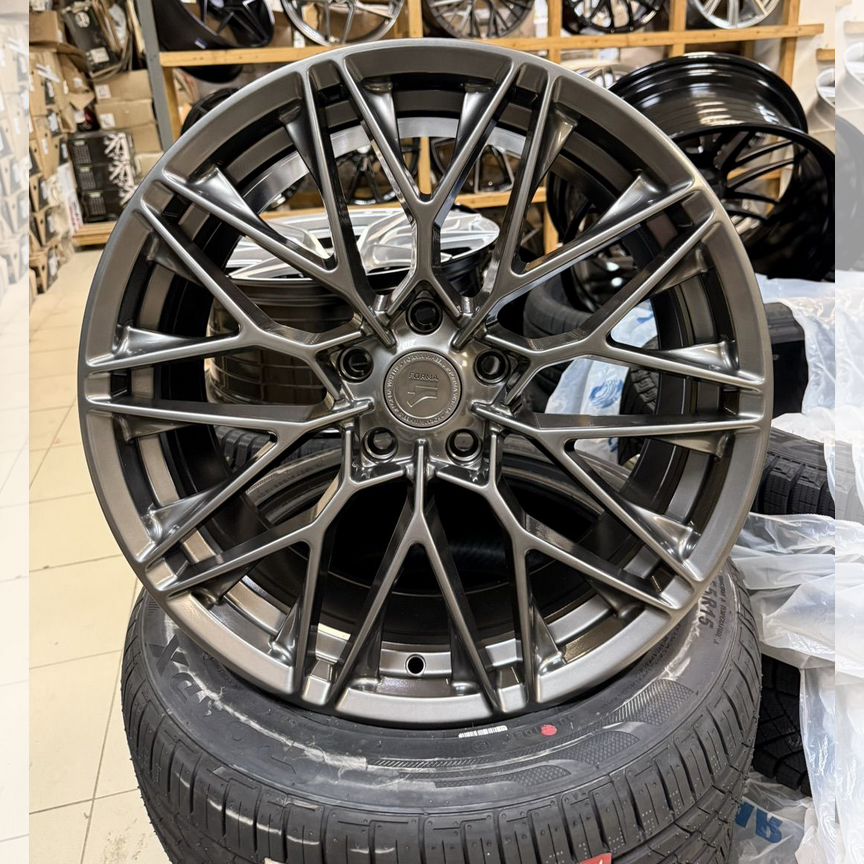 Литые диски HRE P200 8×R18 5×112
