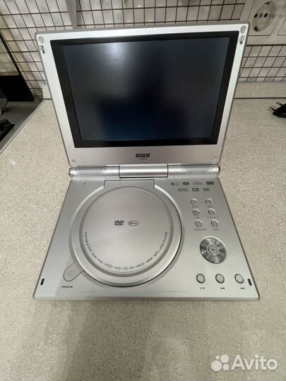 Портативный DVD плеер BBK DL385DC