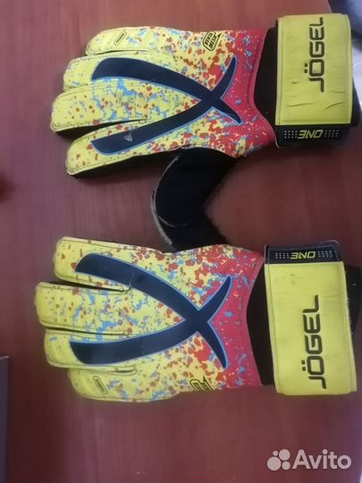 Вратарские перчатки детские