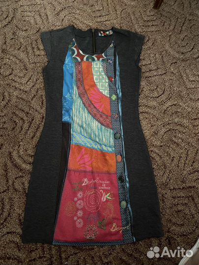 Платье desigual S