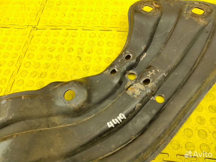 Опора АКПП Mercedes-Benz W220 M113.948 4.3 2002