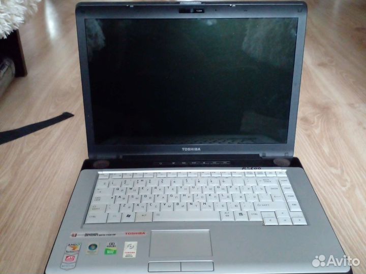 Ноутбук Toshiba на запчасти