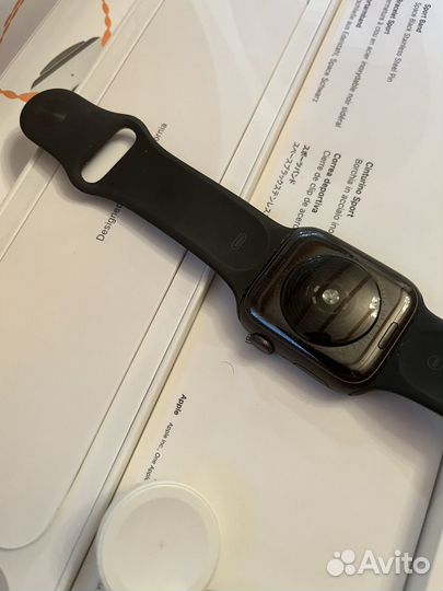 Часы apple watch se 44 mm