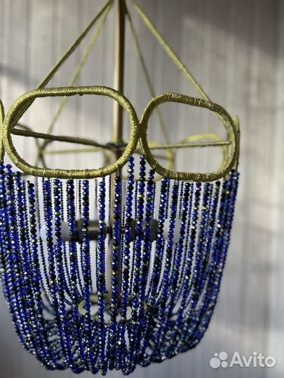 Люстра ручной работы из хрустальных бусин