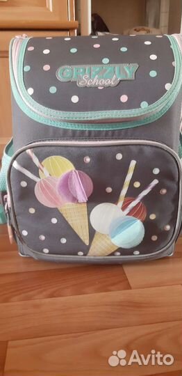 Школьный рюкзак