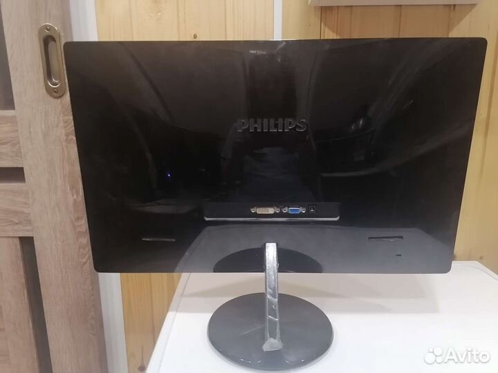 Монитор Philips