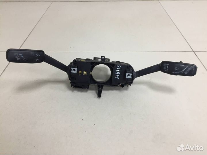Переключатель подрулевой в сборе Skoda Rapid 2012