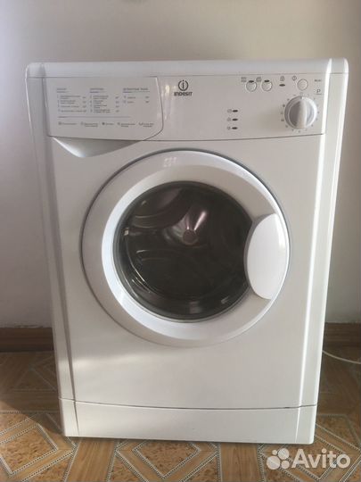 Стиральная машина indesit