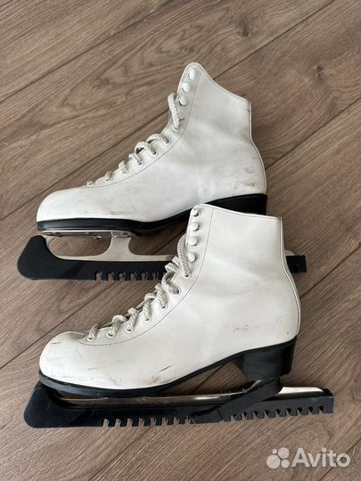 Фигурные коньки