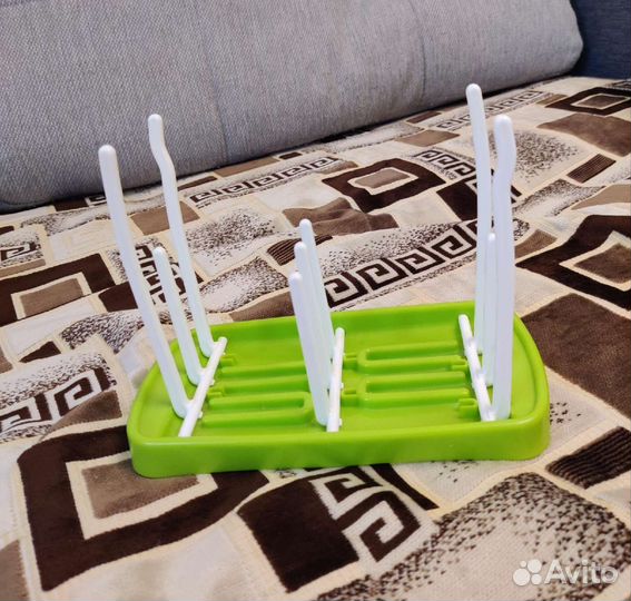 Сушилка для бутылочек и нагрудник