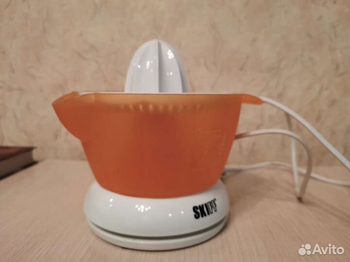 Соковыжималка для цитрусовых