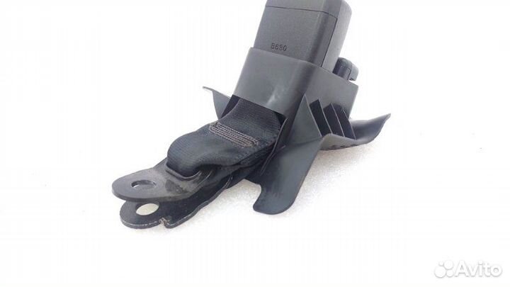 Ответная часть ремня безопасности задняя Toyota