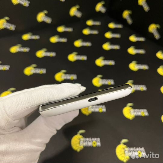 Lenovo A859, 8 ГБ