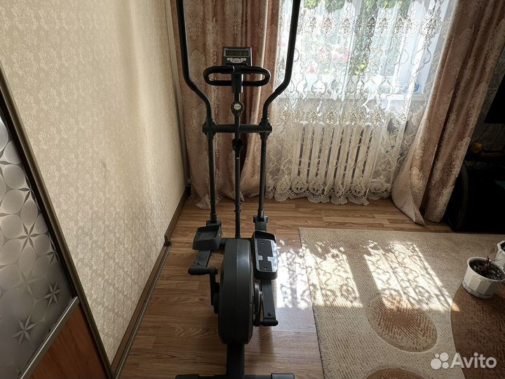 Эллиптический тренажер Torneo festa c310-m