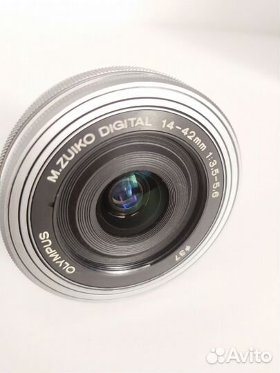 Объектив Olympus