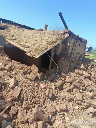 Саманный кирпич