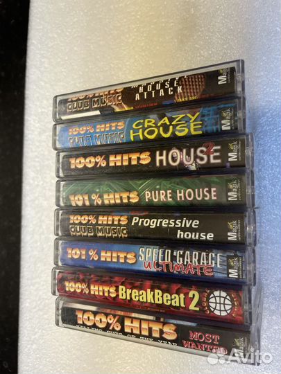 Аудиокассеты лицензия 8 шт