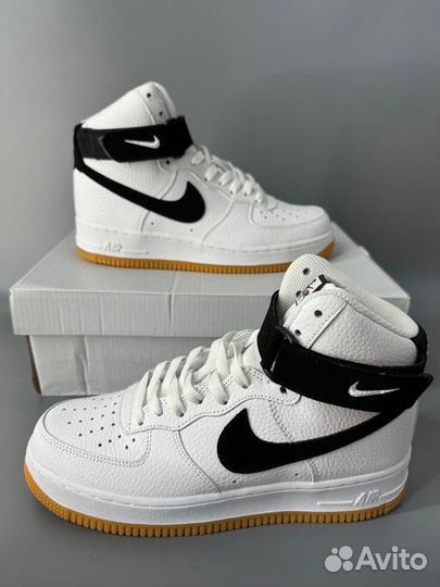 Кроссовки Nike Air Force 1 High '07 Black Swoosh