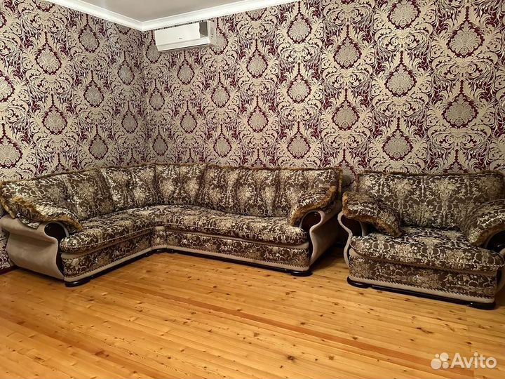 Угловой диван