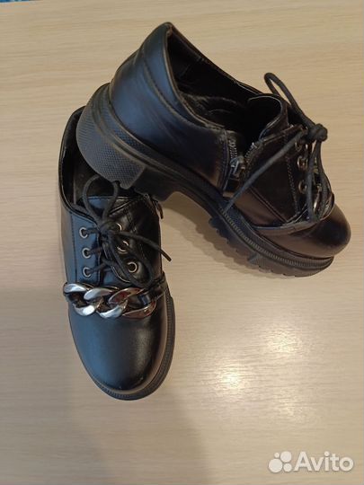Туфли полуботинки для девочки 35 размер