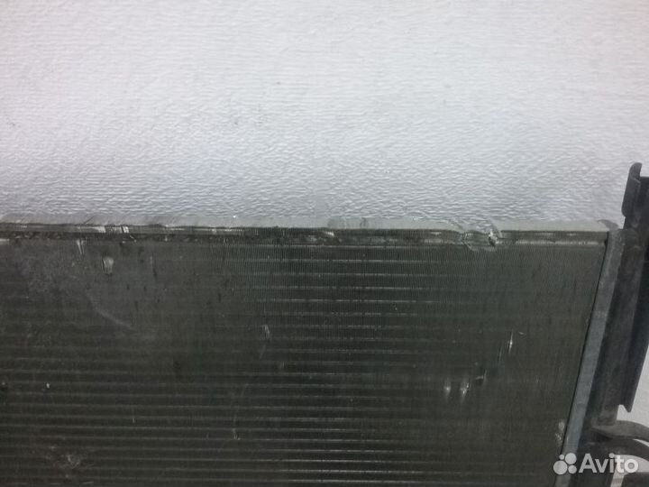 Радиатор охлаждения двигателя Renault Logan 2 MT/A