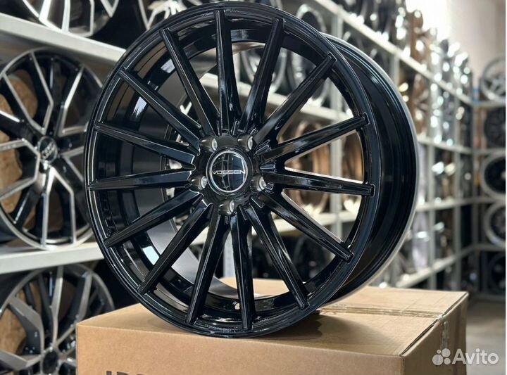 Диски R19 Vossen vfs2 5-114,3 8,5J черный глянец