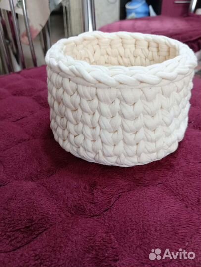 Корзина маленькая с крышкой