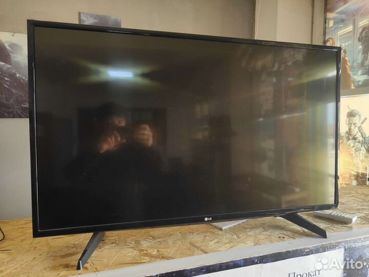 Телевизор LG 42 дюйма