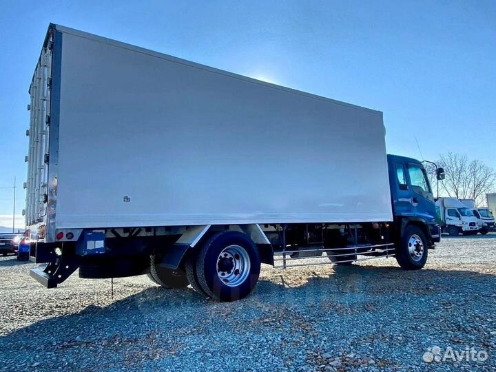 Рефрижератор 32 м³ Isuzu Forward (F-Series), 2002