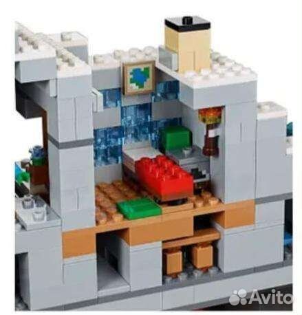 Лего Майнкрафт горная пещера