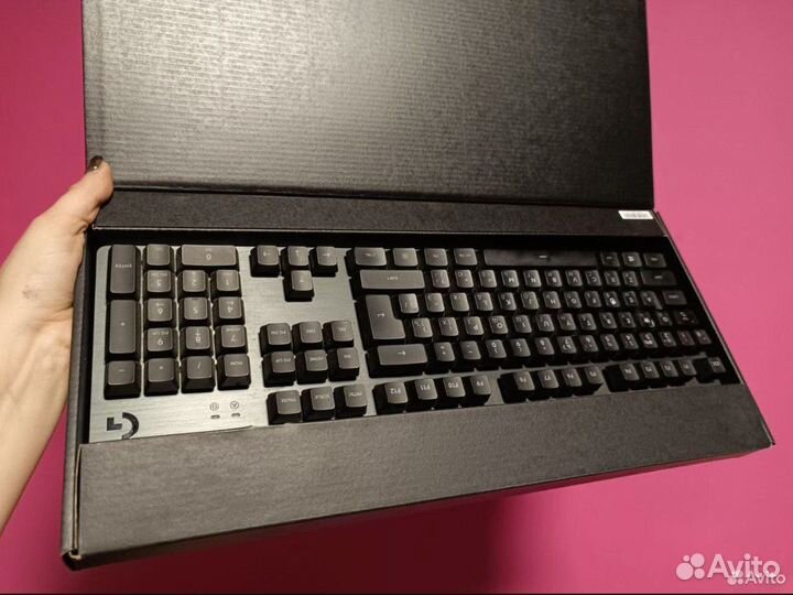 Игровая механическая клавиатура logitech