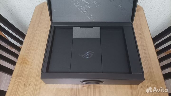 Игровой ноутбук Asus ROG 17'