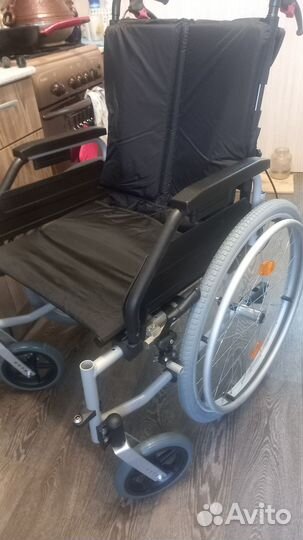 Инвалидная коляска новая
