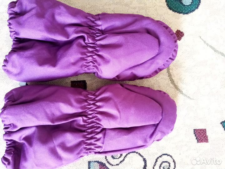 Продаю зимние варежки Lassie р2 новые